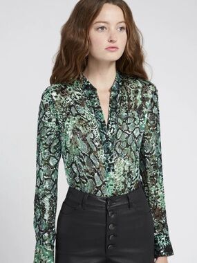 ‼️SOLD-Alice + Olivia Amos Mock Neck Side Slit Sheer Snake Print Blouse